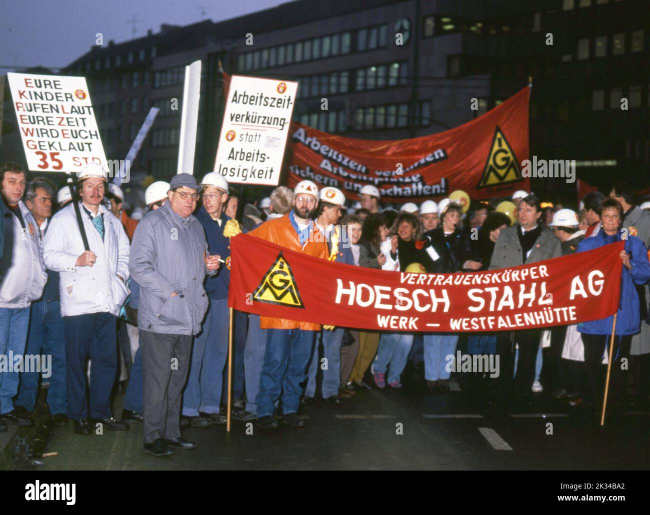 Demonstration 1989 germany hi-res stock photography and images - Alamy