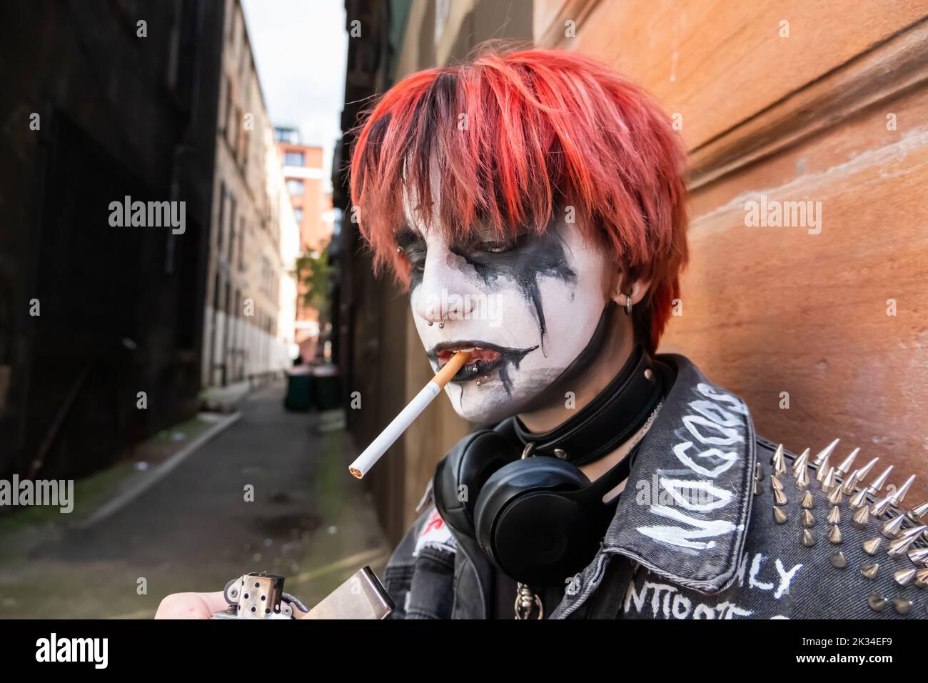 Glasgow, Scotland, UK. 24th September 2022: Stylish character in Buchanan Street. Credit: Skully/17�Թ����� Live News Stock Photo