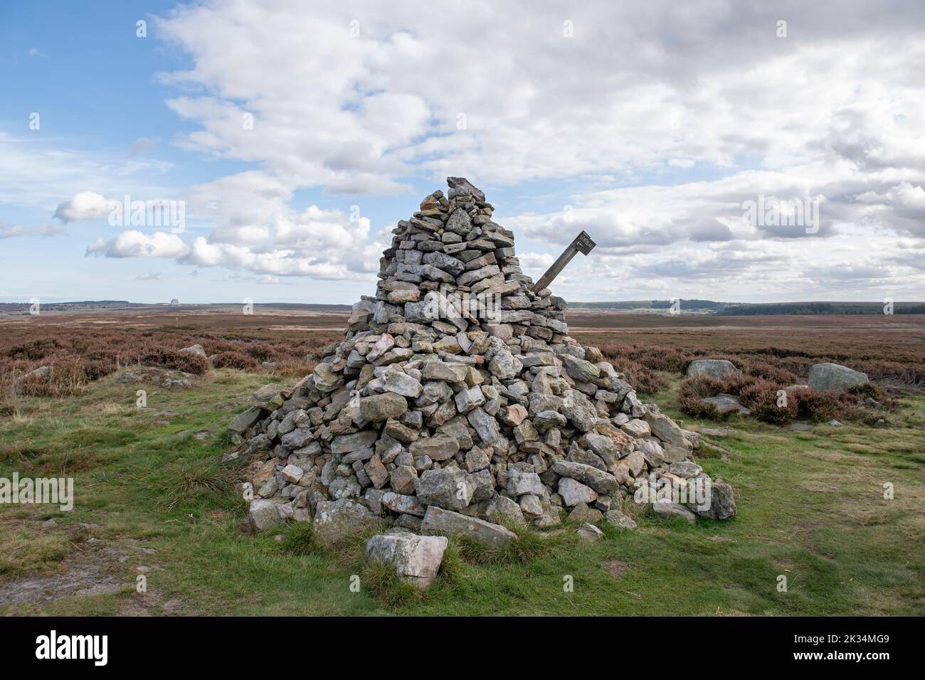 The cairn at the Simon Howe stone circle just outside Goathland in the North Yorkshire Moors National Park. Stock Photo