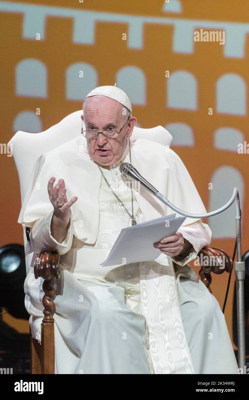 Vatican, Vatican. 24th Sep, 2022. Italy, Assisi, Vatican, 22/09/24 Pope Francis attend the Economy of Francesco (EoF) event EoF is a process called for by the Pope to lay foundations for a new economy. Photograph by Andrea Colarieti /Catholic Press Photo. RESTRICTED TO EDITORIAL USE - NO MARKETING - NO ADVERTISING CAMPAIGNS Credit: Independent Photo Agency/Alamy Live News Stock Photo