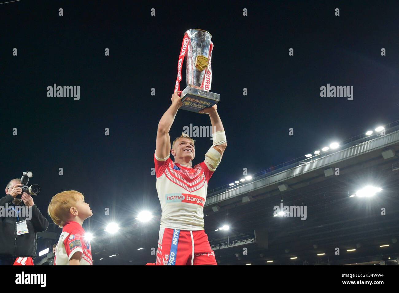 2022 Grand Final, St Helens v Leeds Rhinos Manchester, Old Trafford, UK 18:00 Kick Off 24.09.2022 Credit: Craig Cresswell/Alamy Live News Stock Photo