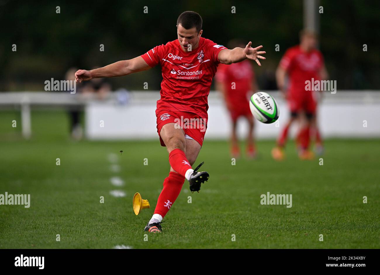 Richmond, United Kingdom. 24th Sep, 2022. Championship Rugby. London Scottish V Jersey Reds. The Richmond Athletic Ground. Richmond. Russell Bennett (Jersey Reds) kicks during the London Scottish V Jersey Reds championship rugby match. Credit: Sport In Pictures/Alamy Live News Stock Photo