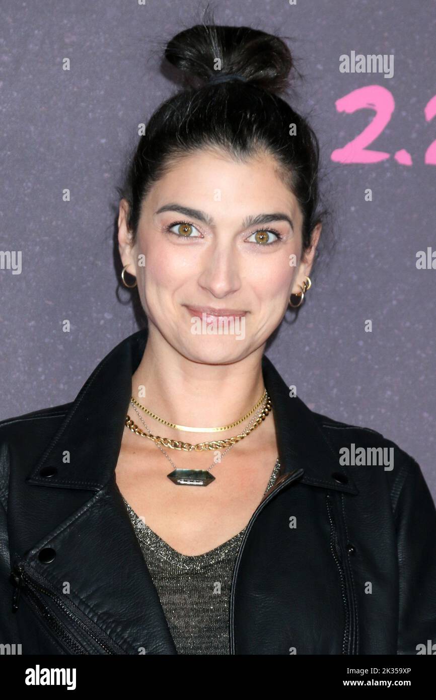 LOS ANGELES FEB 17 Tiffany Lonsdale at the Snowfall Season 5