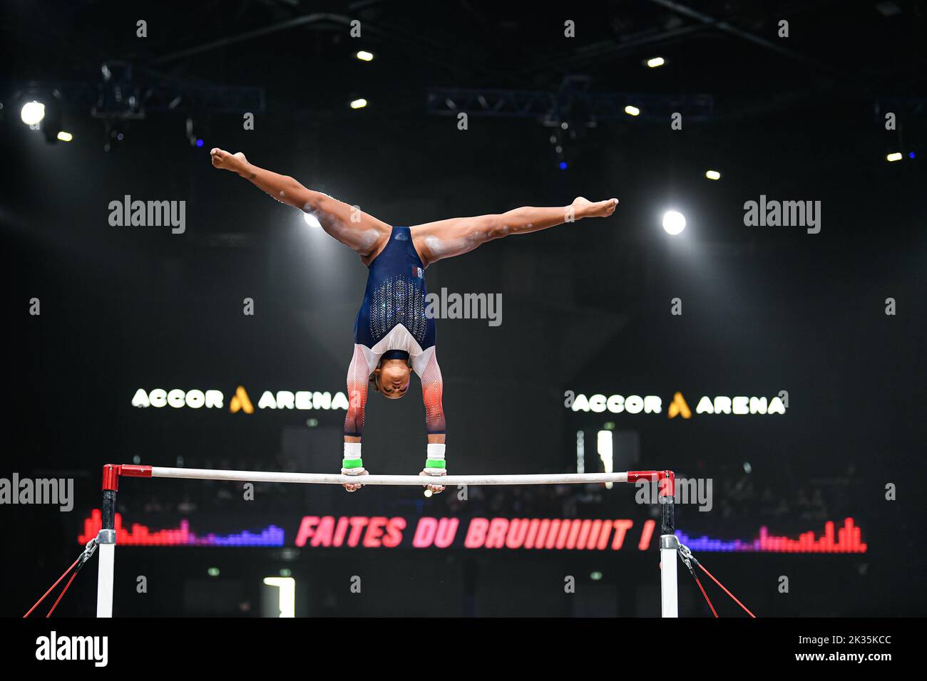 Melanie de Jesus dos Santos of France (women's uneven parallel or