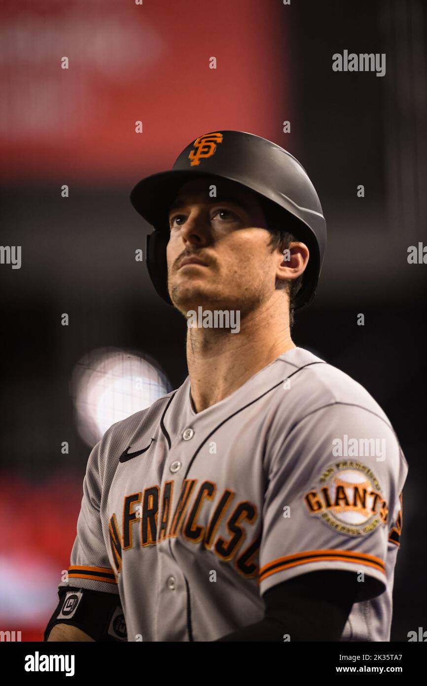 San Francisco Giants right fielder Mike Yastrzemski (5) stands in the on-deck circle in the third inning of an MLB baseball game against the Arizona D Stock Photo