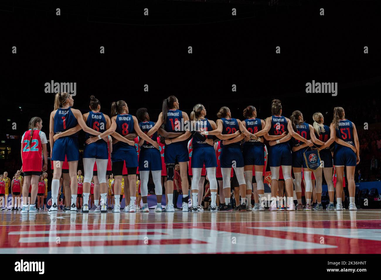 Sydney, Australia. 25th Sep, 2022. The Serbian national team during the national anthem ahead of the FIBA Womens World Cup 2022 game between Australia and Serbia at the Sydney Superdome in Sydney, Australia. (Foto: Noe Llamas/Sports Press Photo/C - ONE HOUR DEADLINE - ONLY ACTIVATE FTP IF IMAGES LESS THAN ONE HOUR OLD - Alamy) Credit: SPP Sport Press Photo. /Alamy Live News Stock Photo