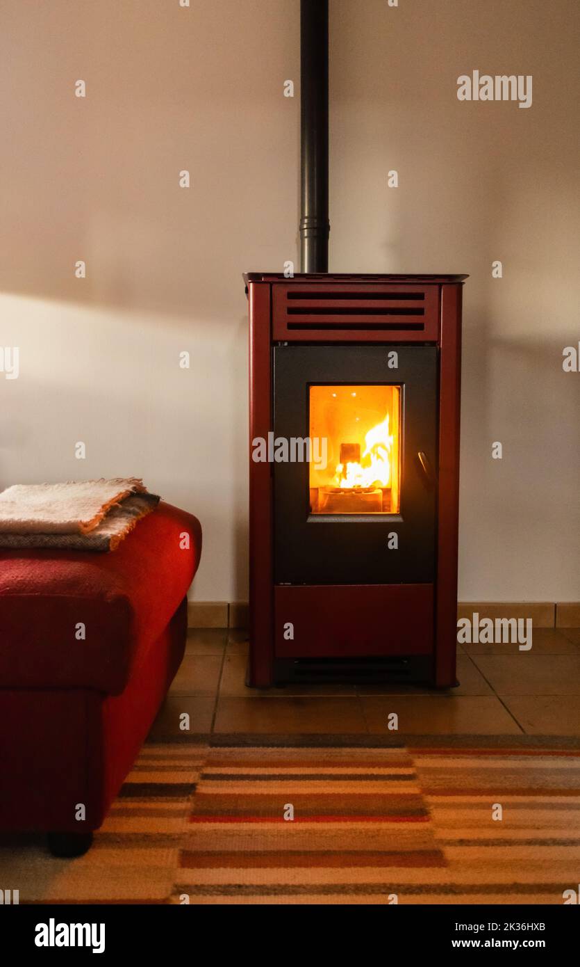 Woodburner hi-res stock photography and images - Alamy