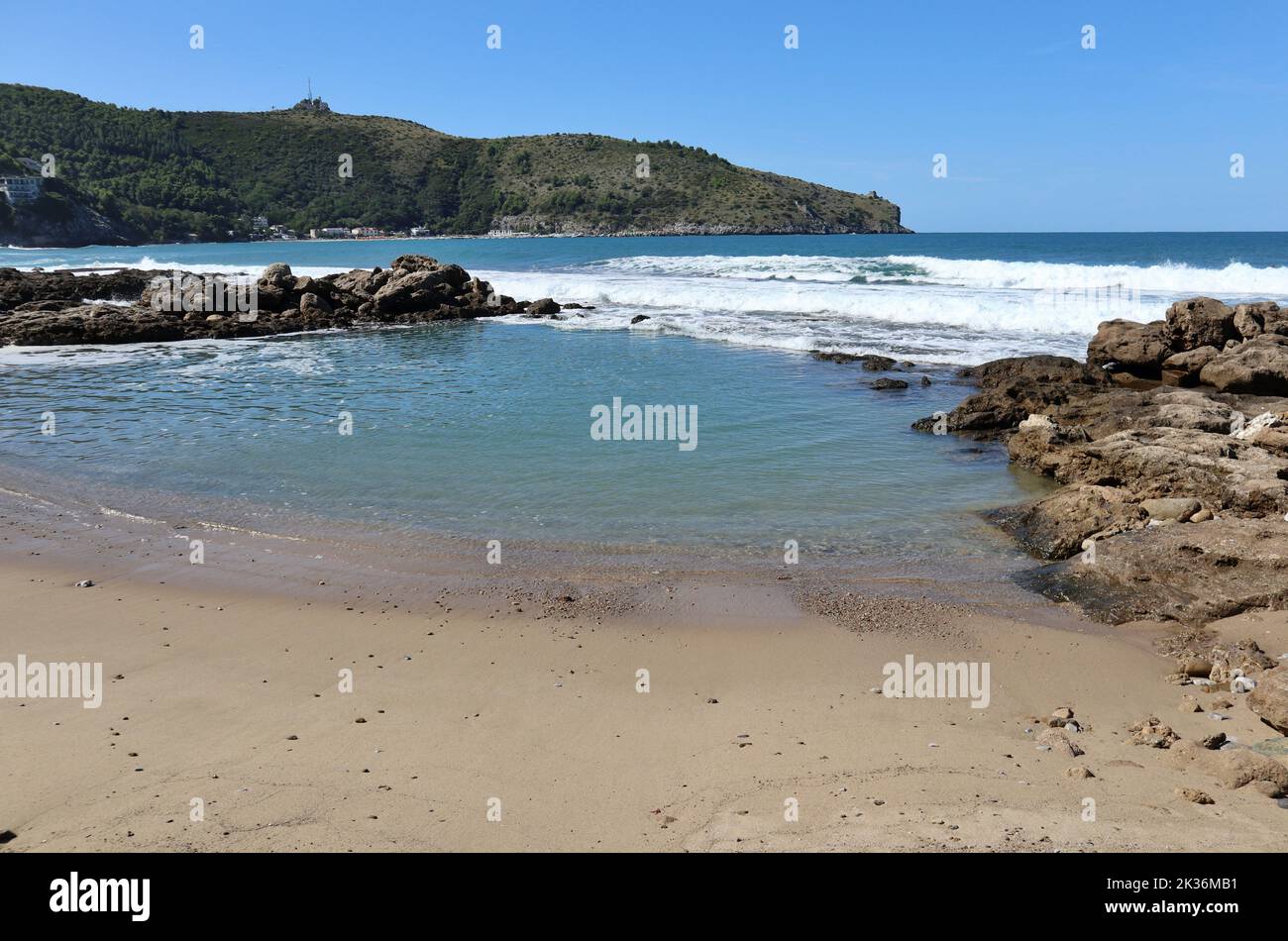 Palinuro - Promontorio di Capo Palinuro dalla spiaggia del Lido San Pietro Stock Photo