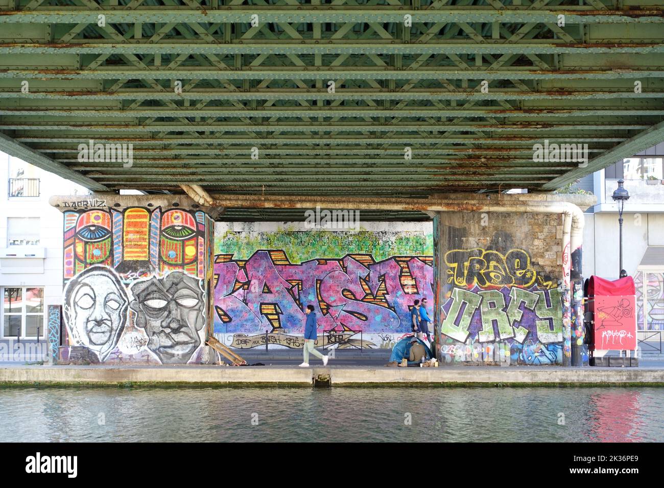 Mural under a bridge in Paris, France Stock Photo