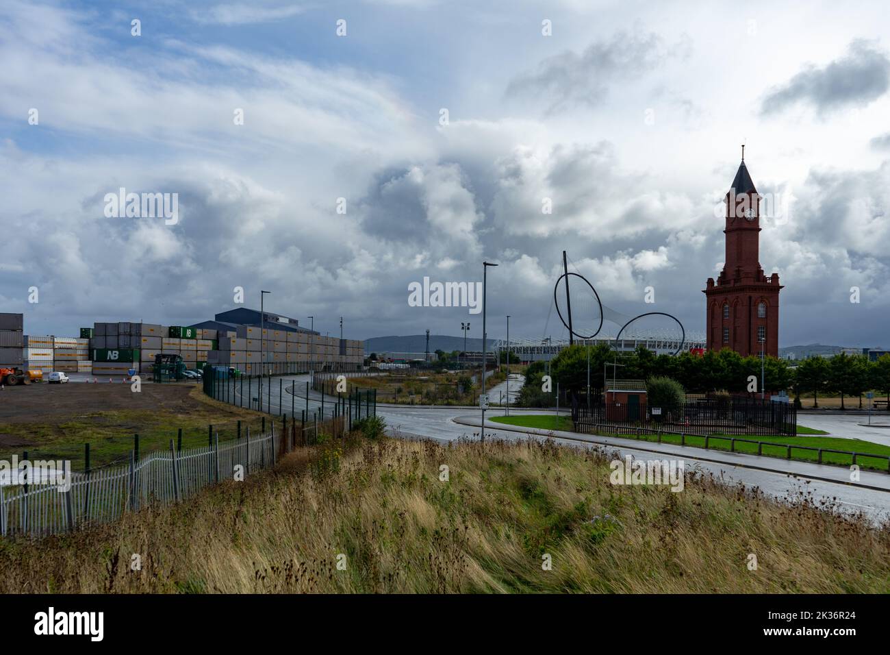 Middlesbrough Hydraulic Clock Tower and Temenos Sculpture, Cleveland Stock Photo