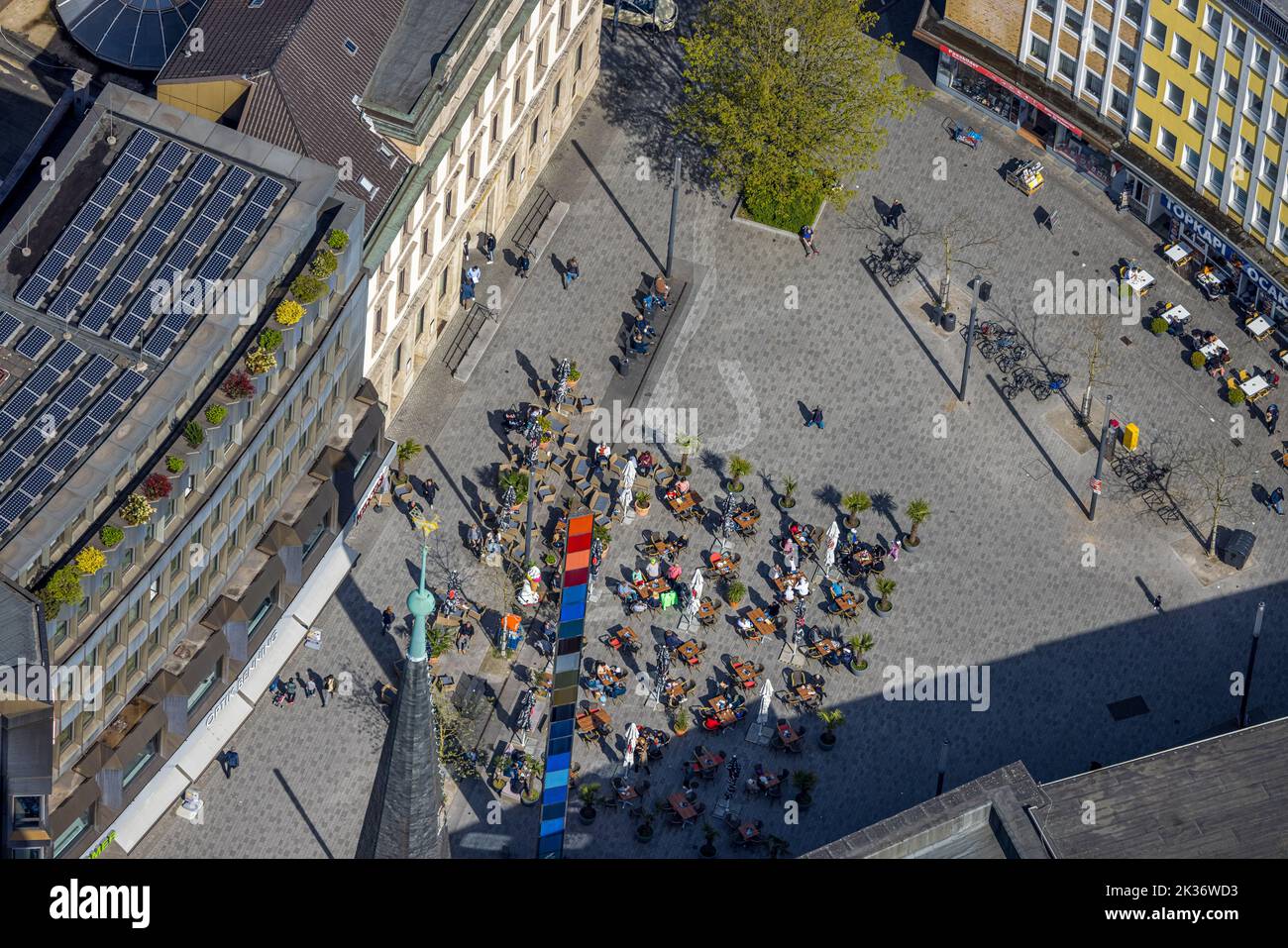 Aerial view, outdoor gastronomy at Neumarkt and enjoy the sun at Cafe Mercuri, old town, Gelsenkirchen, Ruhr area, North Rhine-Westphalia, Germany, Ou Stock Photo