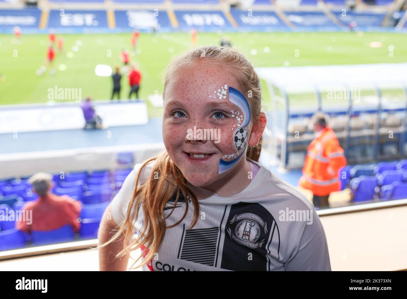Birmingham, UK. 25th Sep, 2022. Face painting taking place during the