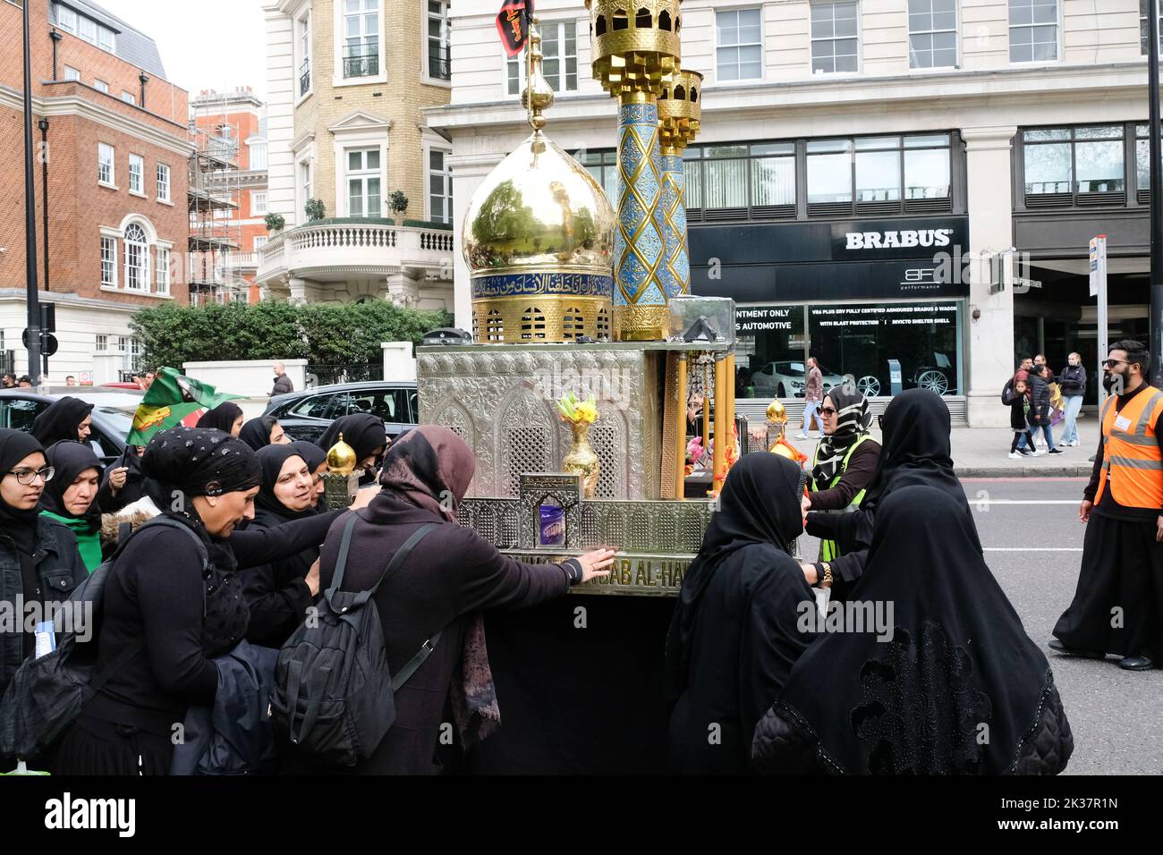 Marble Arch, London, UK. 25th Sept 2022. The 42nd Arbaeen UK Procession in London to honour Hussain ibn Ali, the grandson of the Holy Prophet Muhammad. Credit: Matthew Chattle/Alamy Live News Stock Photo