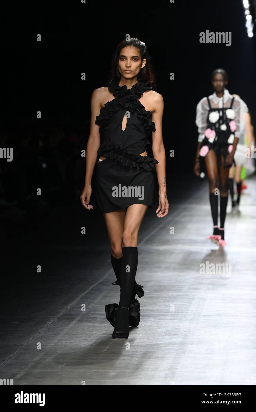 Milan Fashion Week - Women S/S 2023 MSGM Fashion Show - Catwalk Milan ...