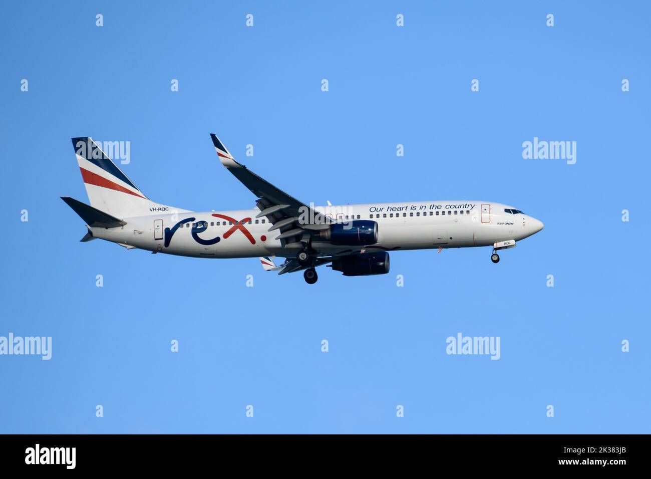 REX Ailines Boeing B737 arriving at Sydney Airport Stock Photo - Alamy