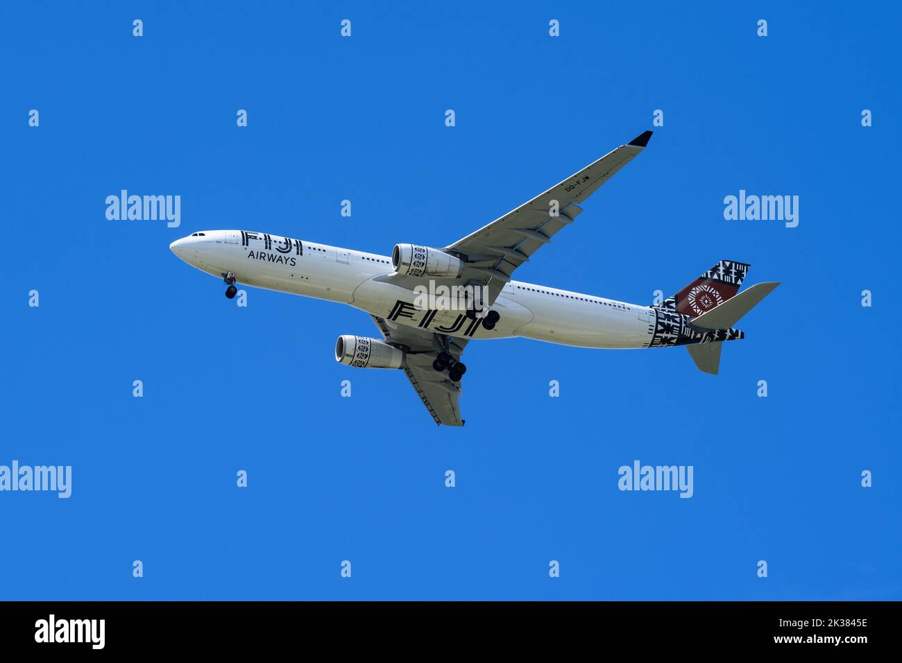 Fiji Airways Airbus A330 Arriving at Sydney Airport Stock Photo Alamy