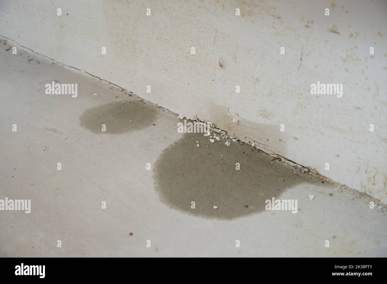 Wet spot hires stock photography and images Alamy