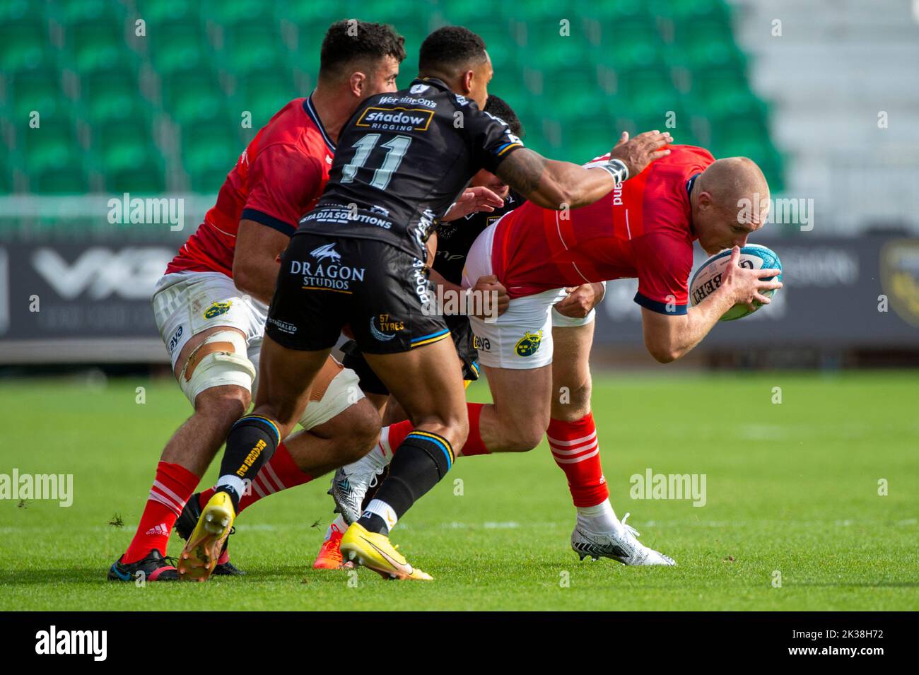 Ashton hewitt dragons hi-res stock photography and images - Alamy