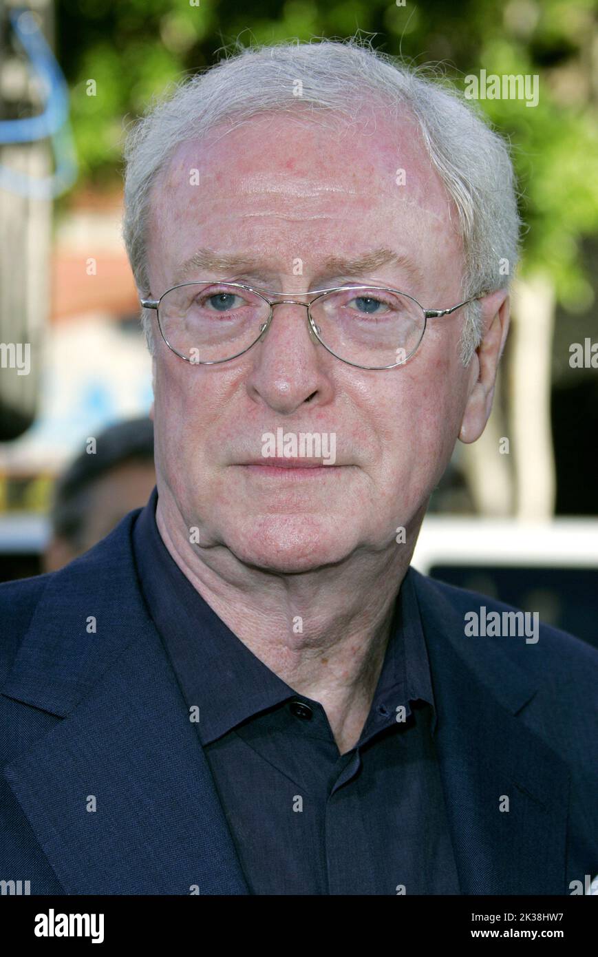 SIR MICHAEL CAINE ACTOR BATMAN BEGINS CHINESE THEATRE, HOLLYWOOD LOS ANGELES, USA 06/06/2005 LAM51611 Stock Photo