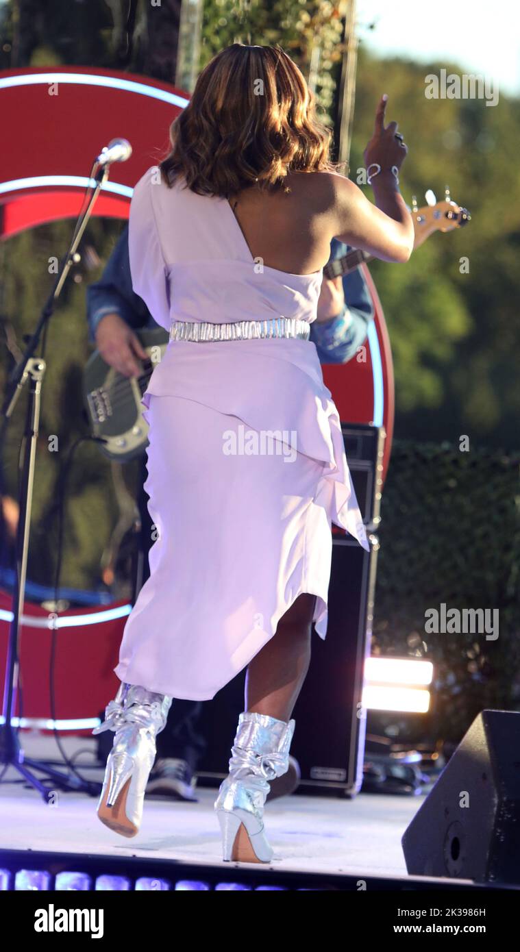 September 24, 2022, New York City, New York, USA: MICKEY GUYTON performs during the 2022 Global Citizen Festival held on the Great Lawn in Central Park. (Credit Image: © Nancy Kaszerman/ZUMA Press Wire) Stock Photo