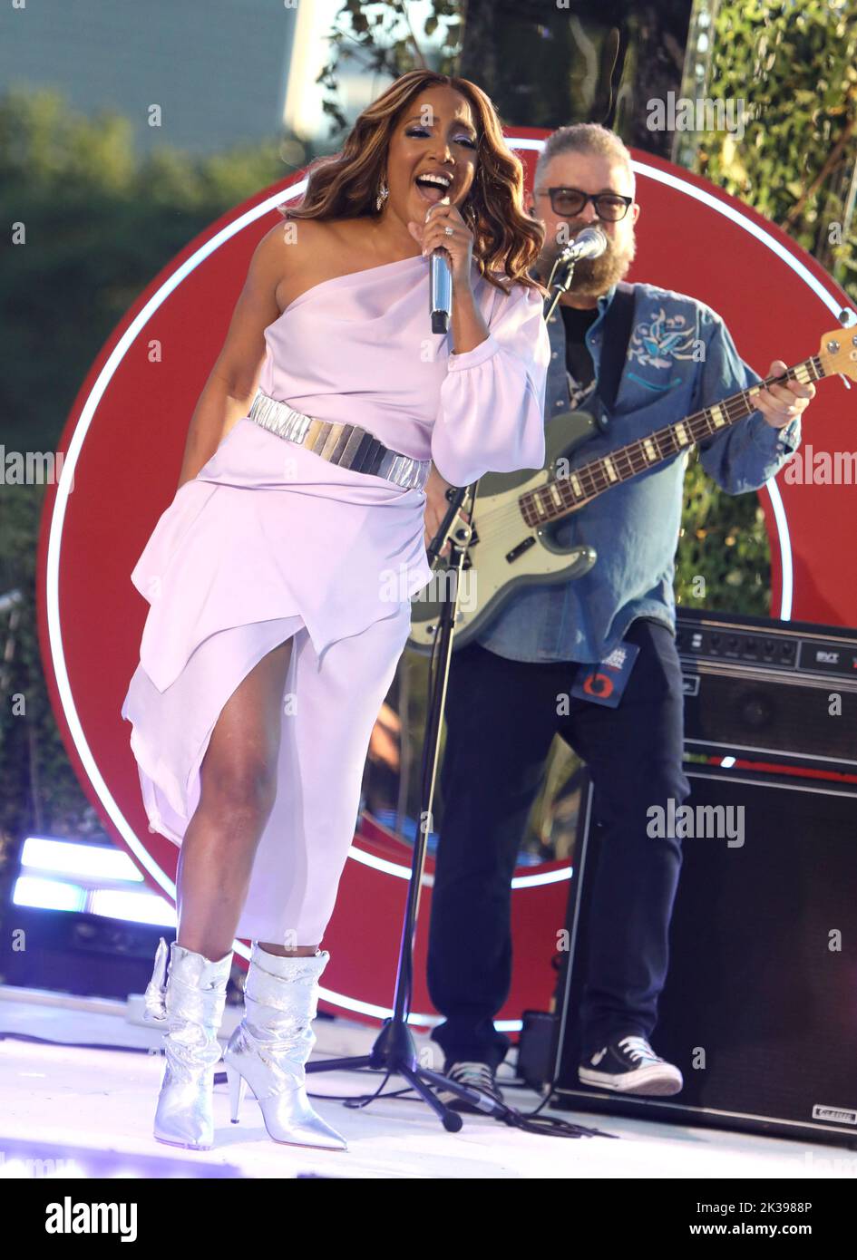 September 24, 2022, New York City, New York, USA: MICKEY GUYTON performs during the 2022 Global Citizen Festival held on the Great Lawn in Central Park. (Credit Image: © Nancy Kaszerman/ZUMA Press Wire) Stock Photo