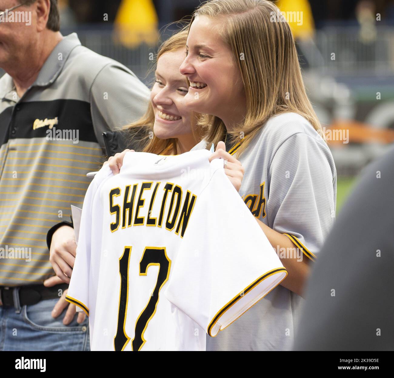 Pittsburgh, United States. 25th Sep, 2022. Two Pittsburgh Pirates fans  poses with Pittsburgh Pirates manager Derek Shelton jersey on Fan  Appreciation Day following the 8-5 loss to the Chicago Cubs at PNC