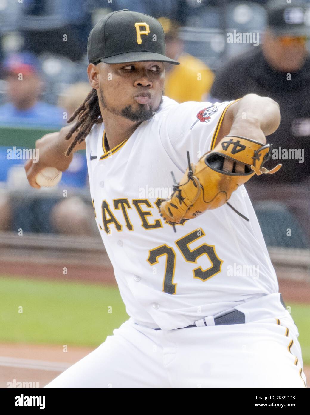Pittsburgh, United States. 25th Sep, 2022. Pittsburgh Pirates starting pitcher Luis Ortiz (75) throws in the first inning against the Chicago Cubs at PNC Park on Sunday September 25, 2022 in Pittsburgh. Photo by Archie Carpenter/UPI Credit: UPI/Alamy Live News Stock Photo