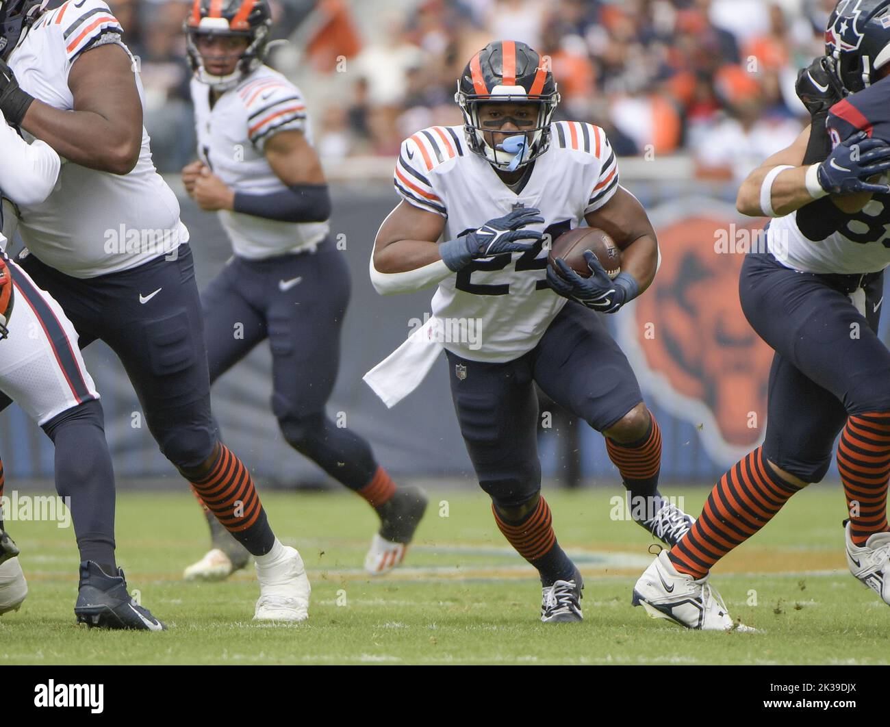 Chicago, United States. 25th Sep, 2022. Chicago Bears running back Khalil Herbert (24) runs the ball against the Houston Texans during a game at Soldier Field in Chicago on Sunday, September 25, 2022. The Bears won 23-20. Photo by Mark Black/UPI Credit: UPI/Alamy Live News Stock Photo