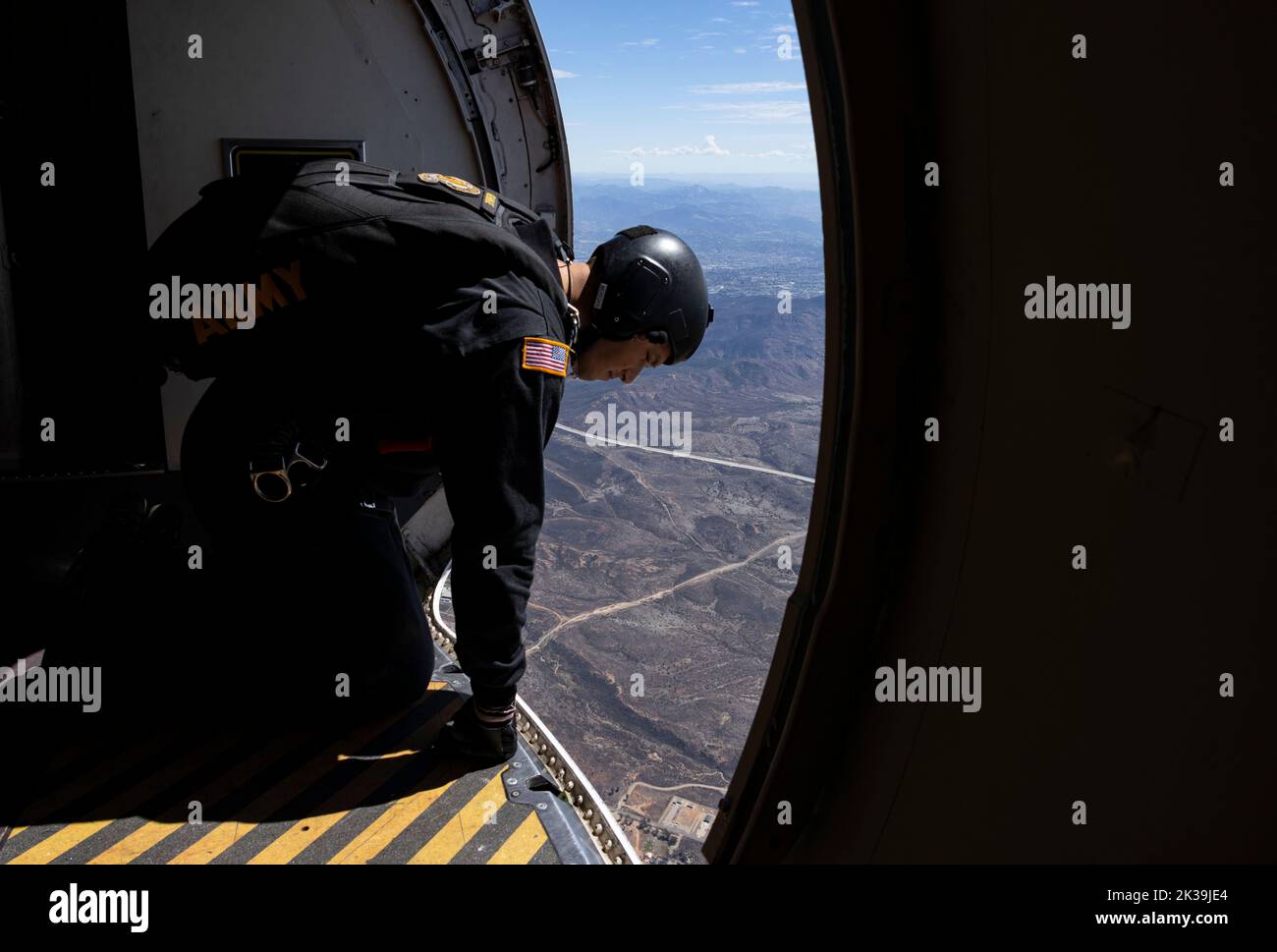 A U.S. Army Soldier with the U.S. Army Parachute Team conducts a demonstration at the 2022 Marine Corps Air Station Miramar Air Show at MCAS Miramar, California, Sept. 24, 2022. Nicknamed the Golden Knights in 1962, “Golden” signifies the gold medals the team won in international competitions, and “Knights” alludes to the team’s ambition to conquer the skies. The Golden Knights perform in more than 100 events per year.  The theme for the 2022 MCAS Miramar Air Show, “Marines Fight, Evolve and Win,” reflects the Marine Corps’ ongoing modernization efforts to prepare for future conflicts. (U.S. M Stock Photo