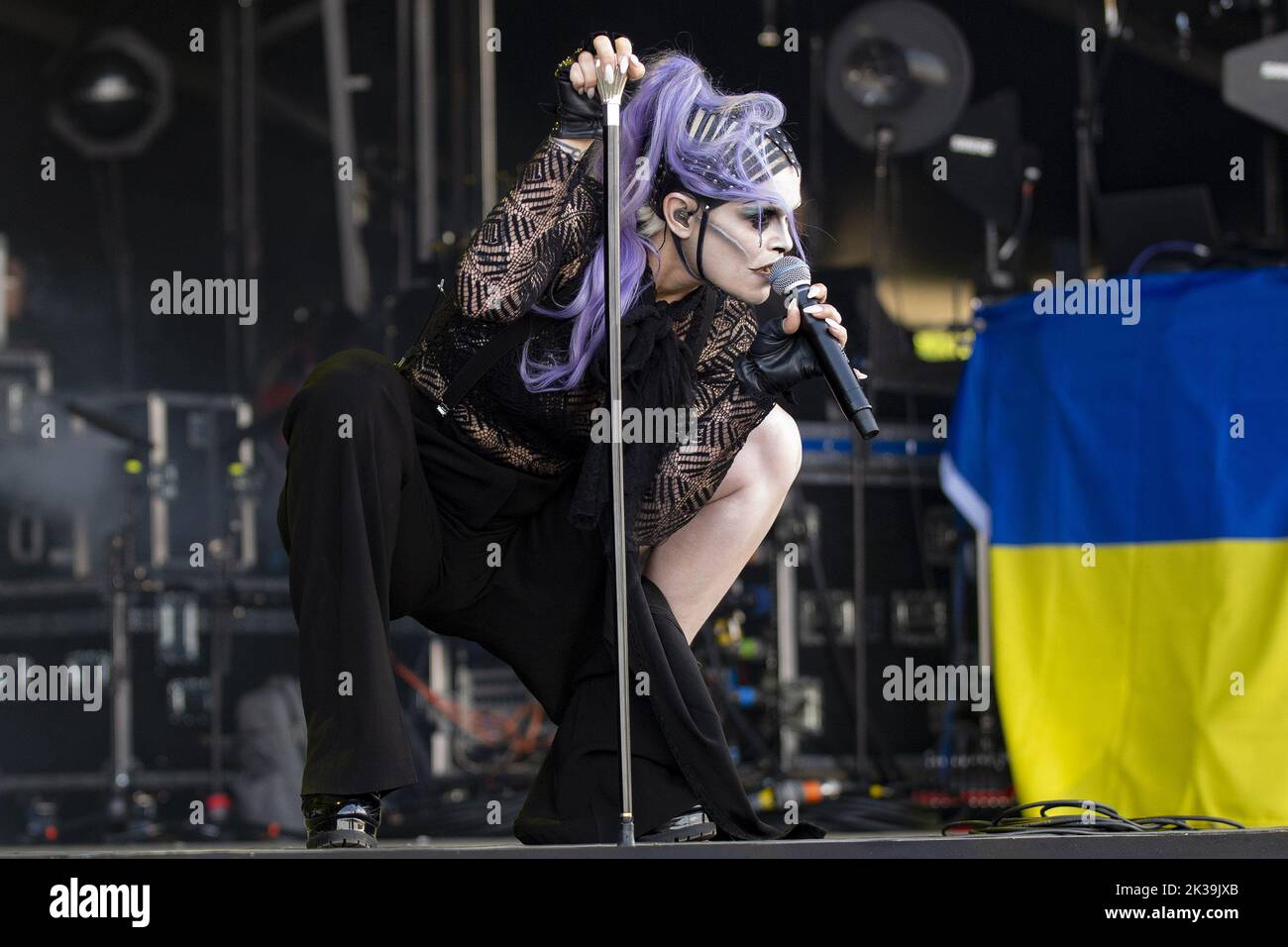 CASTLE DONINGTON Download Festival Day 1 Featuring Skynd Where