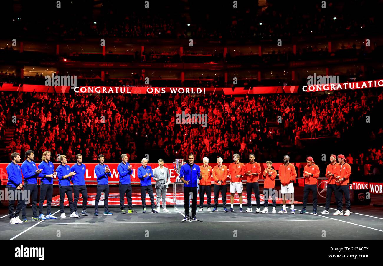 London, Britain. 26th Sep, 2022. Swiss player Roger Federer (C, front) of Team Europe addresses the trophy ceremony after the Laver Cup tennis tournament between Team World and Team Europe in London, Britain, on Sept. 26, 2022. Credit: Li Ying/Xinhua/Alamy Live News Stock Photo