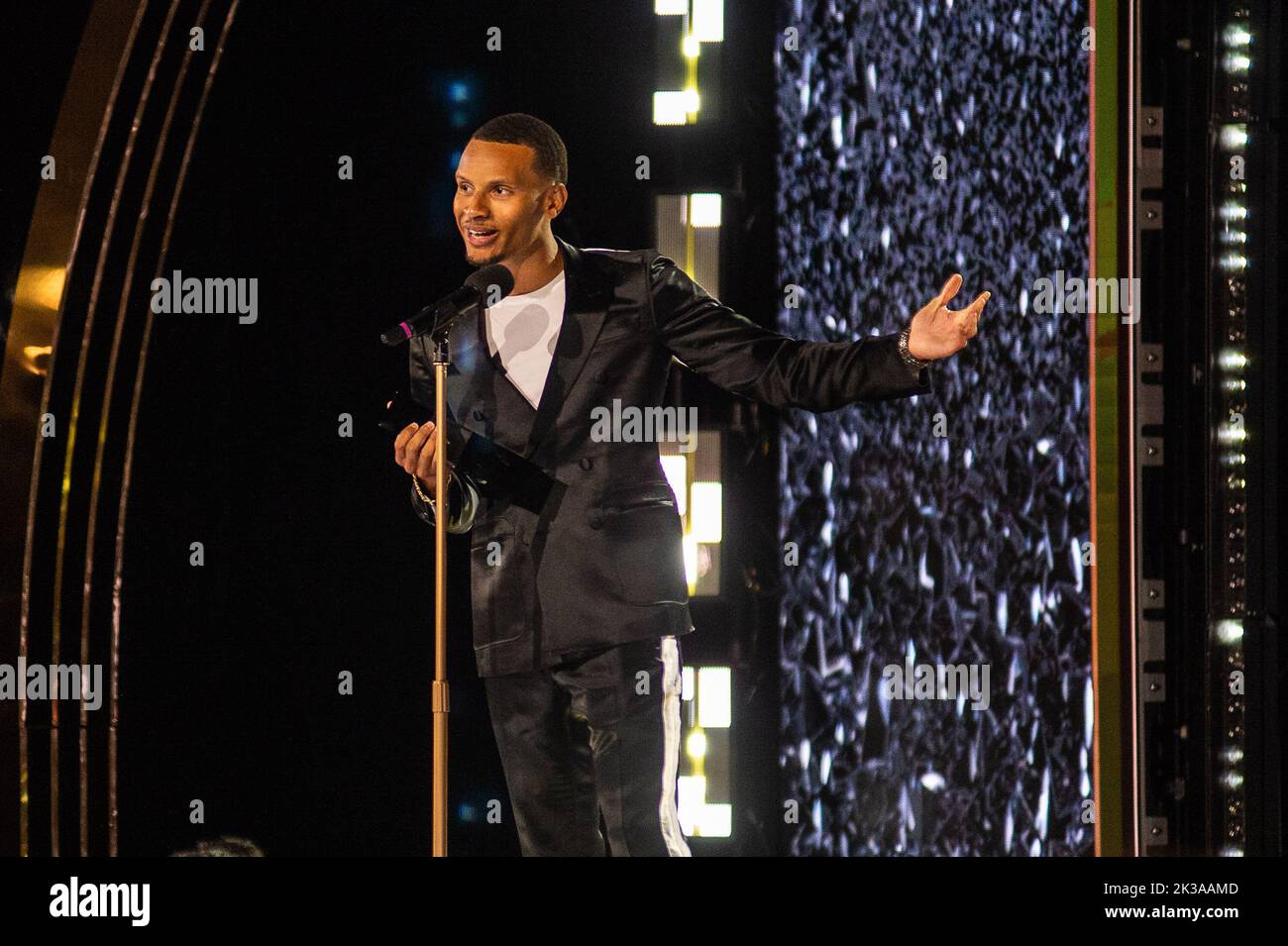 Toronto, Canada. 25th Sep, 2022. Canadian sprinter and six-time Olympic ...