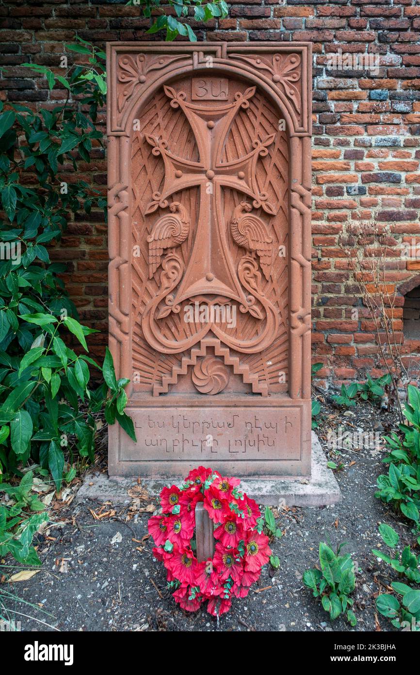 Armenian Khachkar,Armenian symbol of reconciliation,Memorial Garden,Canterbury Cathedral,Stone Carvers,Vartan Moskofian and Brigadier John Meardon Stock Photo