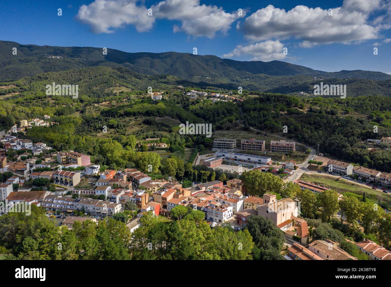 Aerial view of the town of Sant Iscle de Vallalta. In the background, the Montnegre massif (Maresme, Barcelona, Catalonia, Spain) Stock Photo