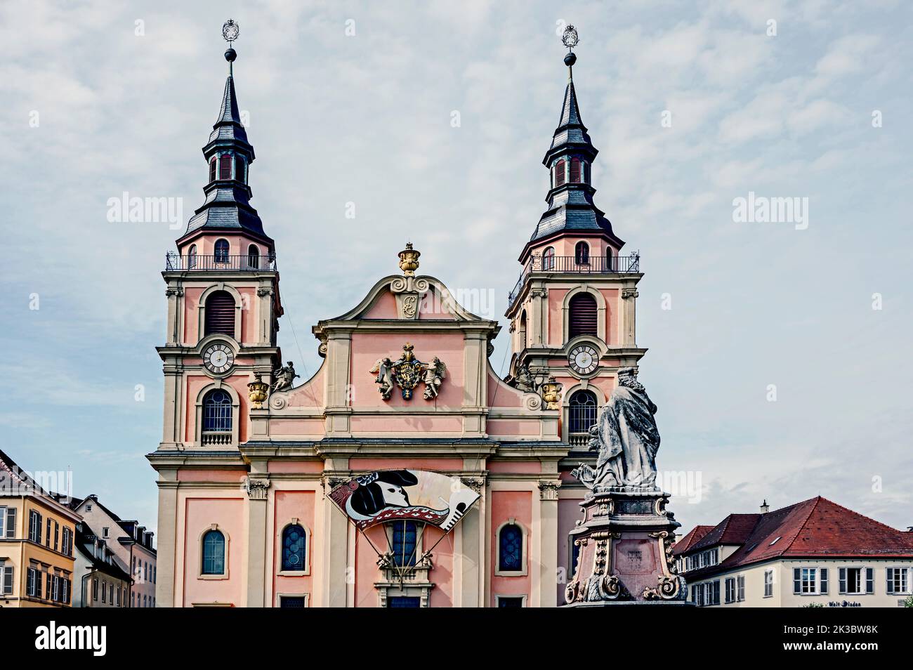 Ludwigsburg (Germany, Baden-Württemberg): Stadtkirche und Marktplatz Stock Photo