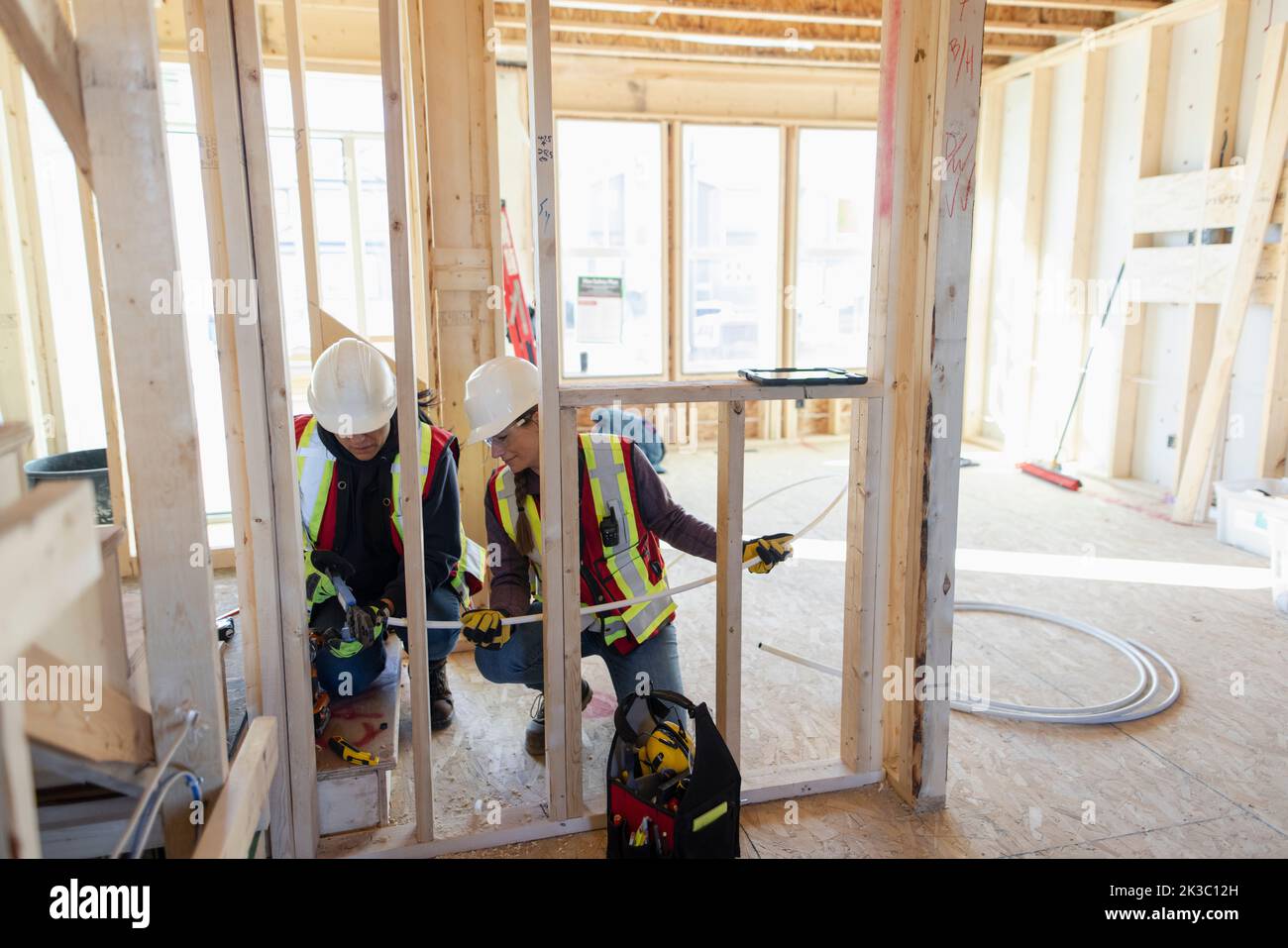 House Under Construction Workers house-under-construction-workers