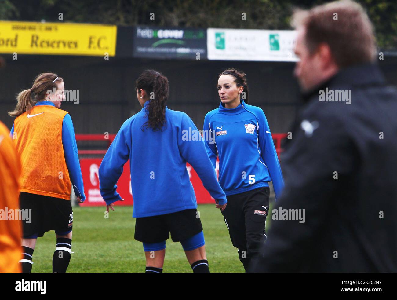 The day before the Champions League quarterfinals, Arsenal vs. Linköping football club. Linköping FC took the lead in the Champions League quarter-final against Arsenal at Meadow Park outside London, UK. In ther picture: Linköping football club is training and preparing for tomorrow's match. In the picture: Linköping no 5 Kosovare Asllani. Stock Photo