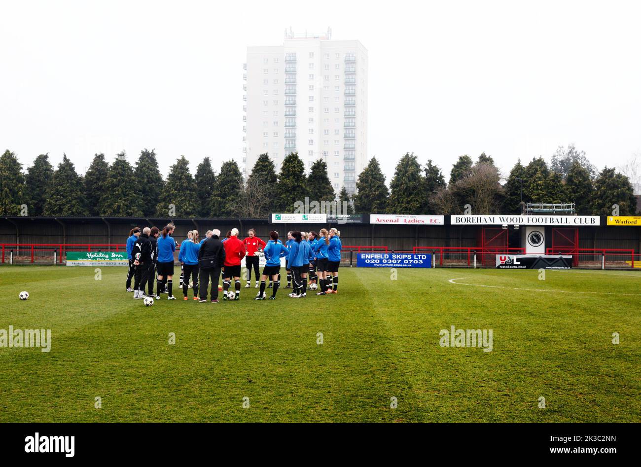 The day before the Champions League quarterfinals, Arsenal vs. Linköping football club. Linköping FC took the lead in the Champions League quarter-final against Arsenal at Meadow Park outside London, UK. In ther picture: Linköping football club is training and preparing for tomorrow's match. Stock Photo