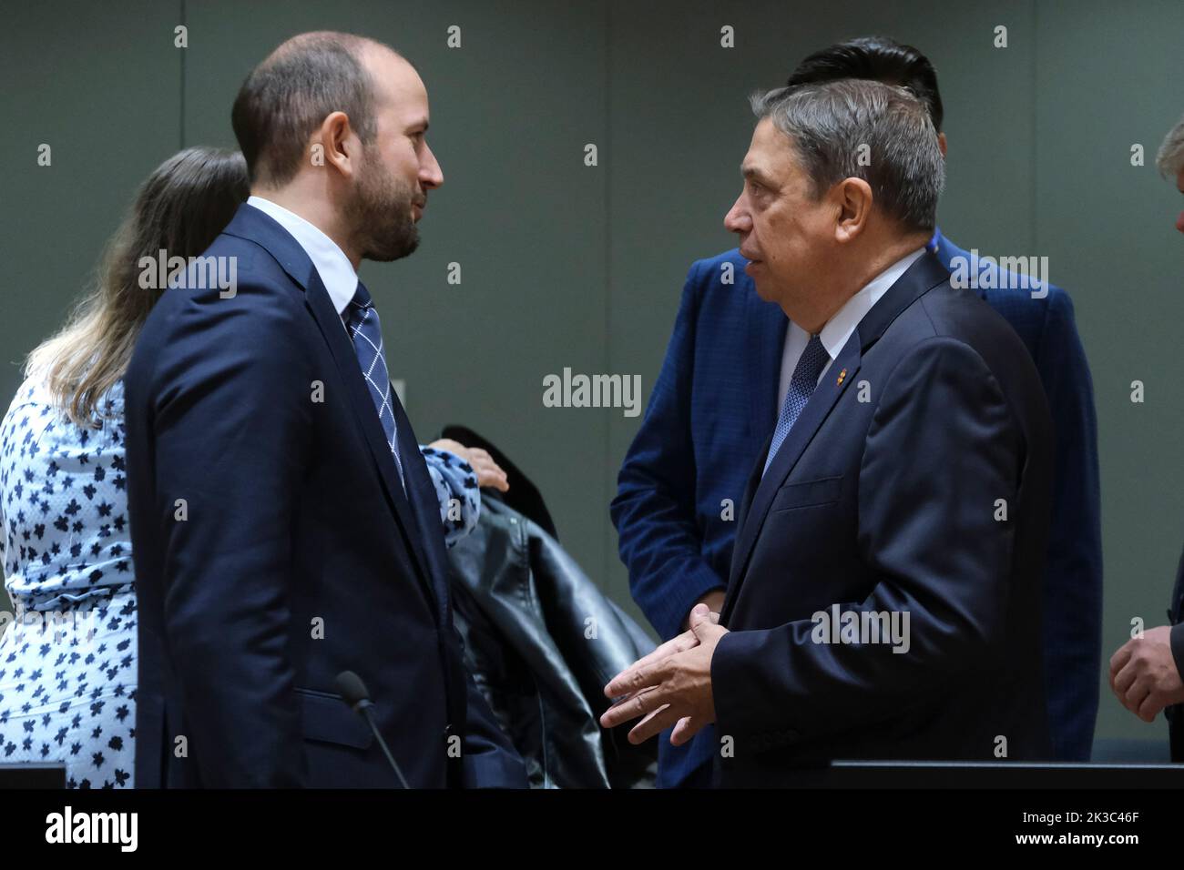 Brussels, Belgium. 26th Sep, 2022. EU Commissioner Virginijus SINKEVICIUS arrives to attend in a EU Agriculture and Fisheries Council in Brussels, Belgium on September 26, 2022. Credit: ALEXANDROS MICHAILIDIS/Alamy Live News Stock Photo