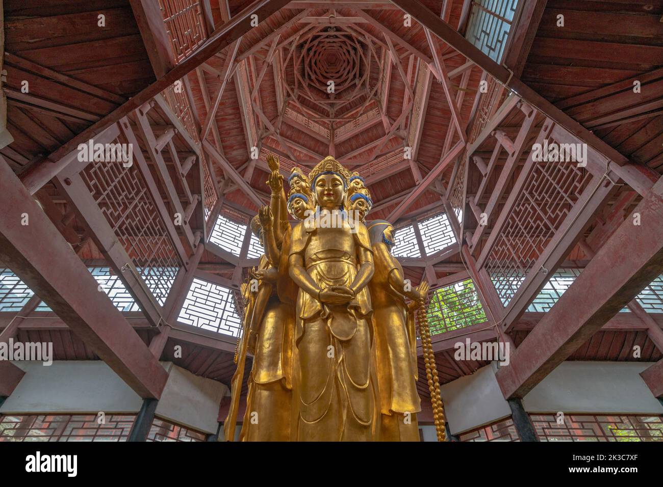 The architectural landscape of Fuhu Temple in Emei Mountain, China Stock Photo