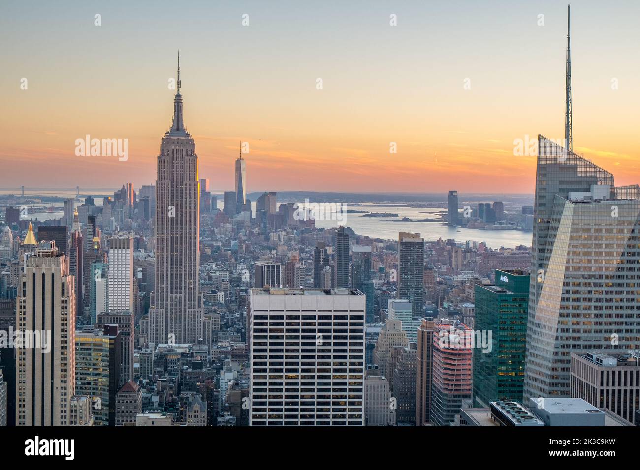 New york sunset empire state building skyscraper city hi-res stock ...