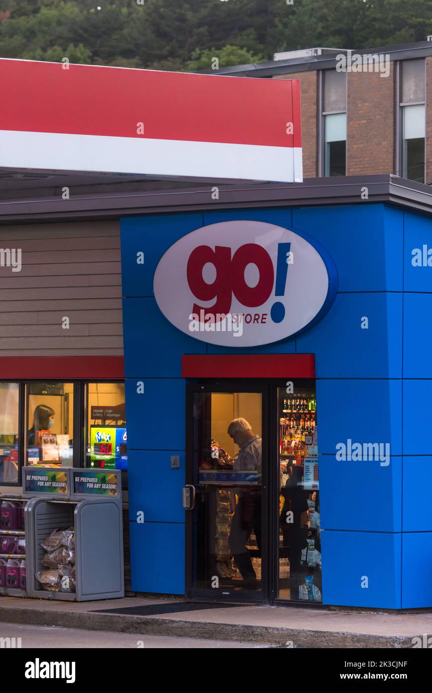 Go! Convenience Store at the ESSO Gas (aka ExxonMobil) Station. HALIFAX, NOVA SCOTIA, CANADA - AUG 2022 Stock Photo