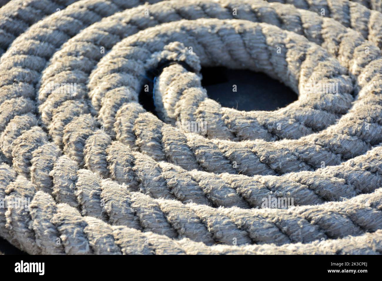 Detalle de cuerdas de barco enrolladas Stock Photo