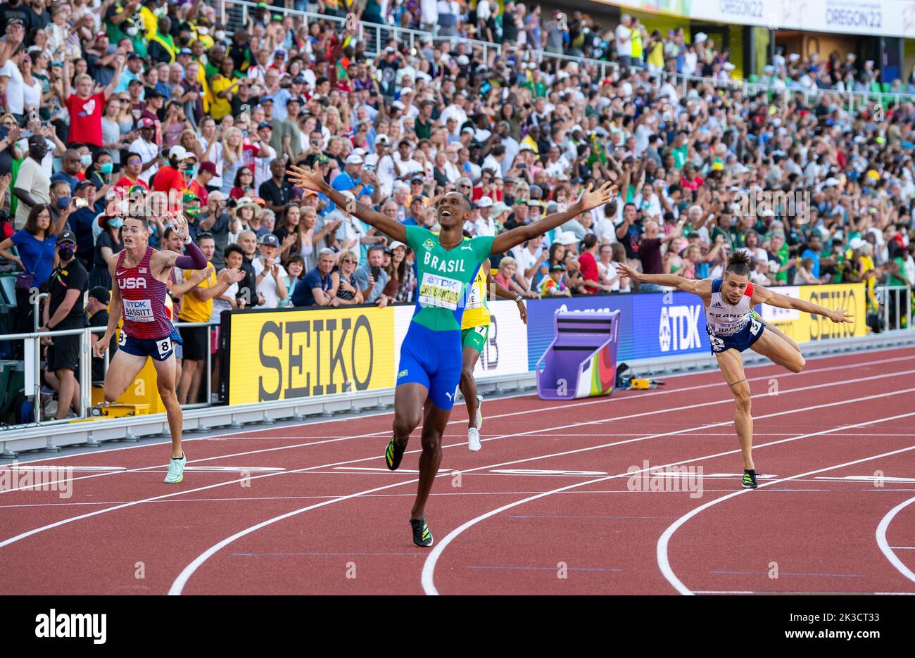 Alison Dos Santos of Brazil celebrating win in the men’s 400m hurdles ...