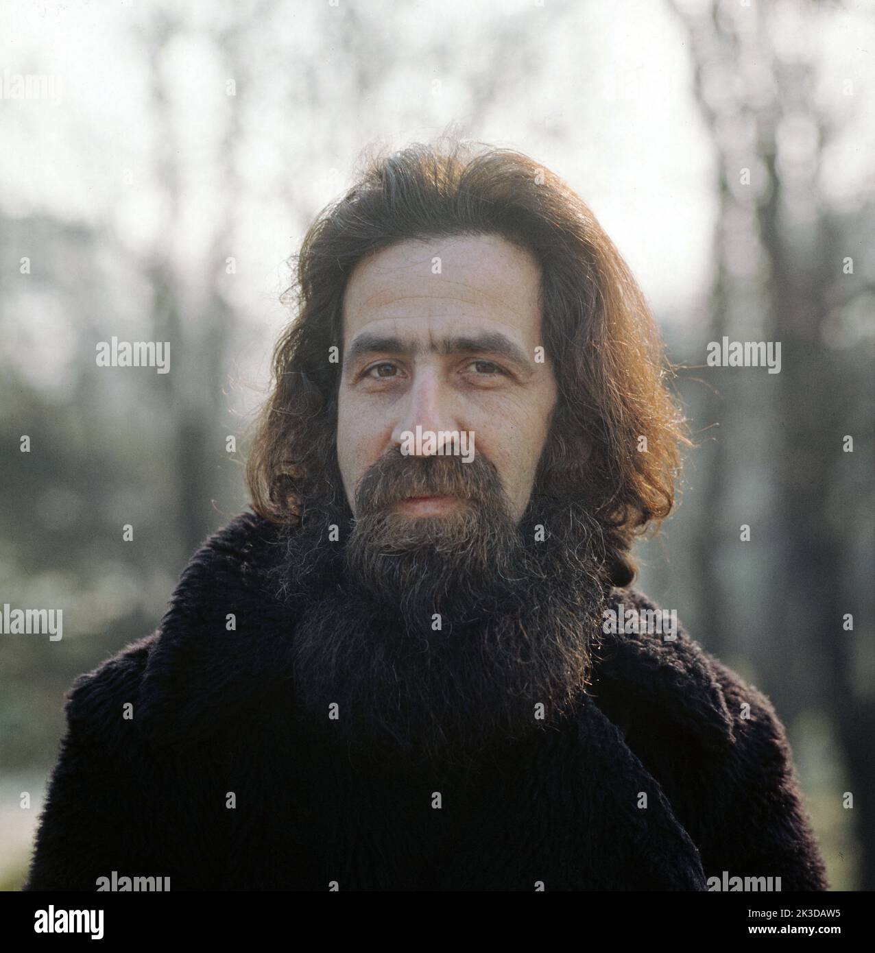 Ben Zimet, geboren in Antwerpen, jiddischer Sänger und Geschichtenerzähler mit kanadischer Nationalität, Portrait, circa 1982. Ben Zimet, born in Antwerp with Canadian nationality, he is storyteller, sings Yiddish songs, portrait, circa 1982. Stock Photo