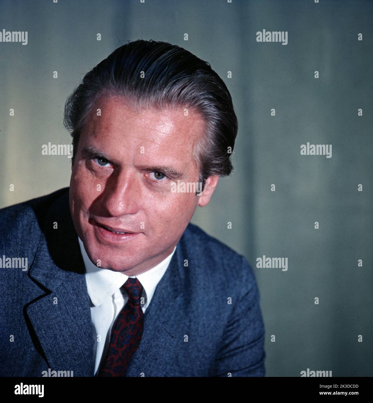 Eberhard Waechter, österreichischer Opernsänger, Bariton, Portrait ...