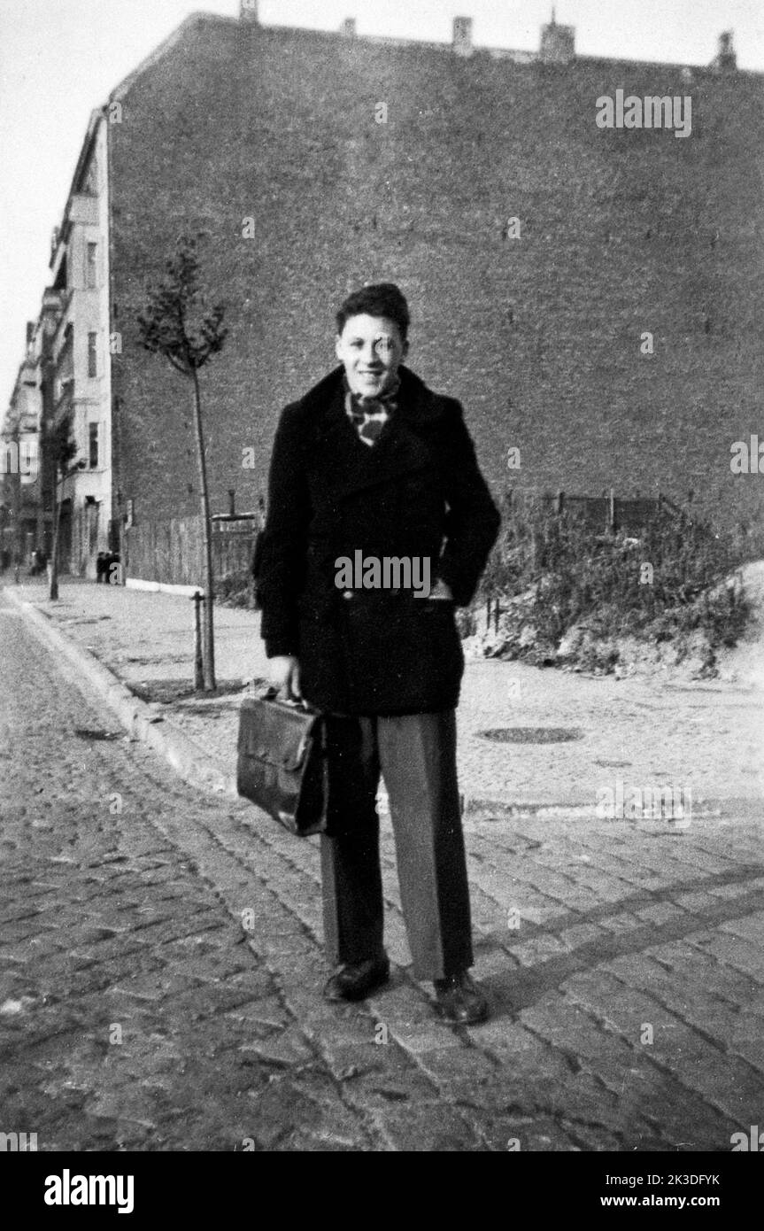 Jugendbild vom späteren Schauspieler Günter Lamprecht, Deutschland um 1946. Stock Photo