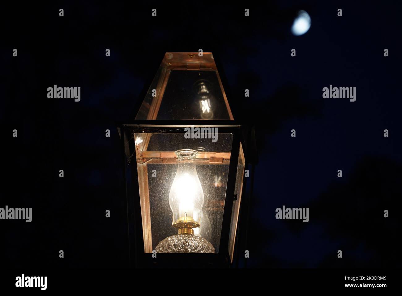 Whale oil lantern hi-res stock photography and images - Alamy