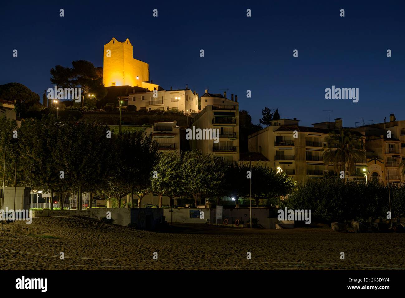 Paisaje nocturno mediterráneo hi-res stock photography and images - Alamy