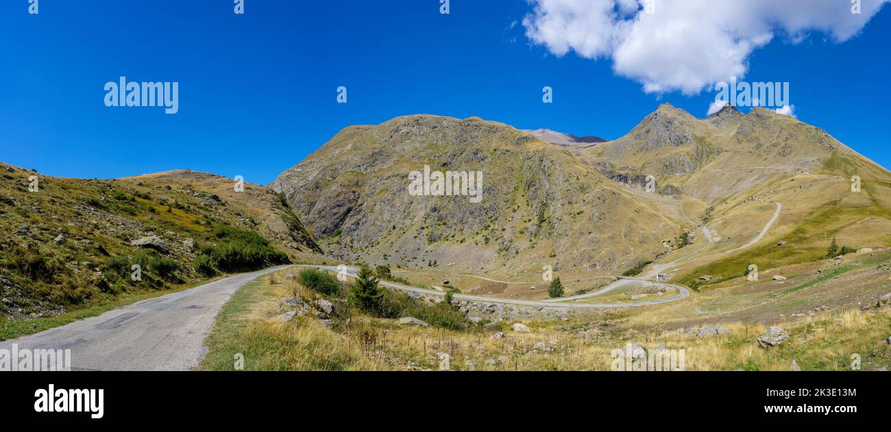 The amazing road that makes the Col de Sarenne, Grandes Rousses massif, French Alps Stock Photo